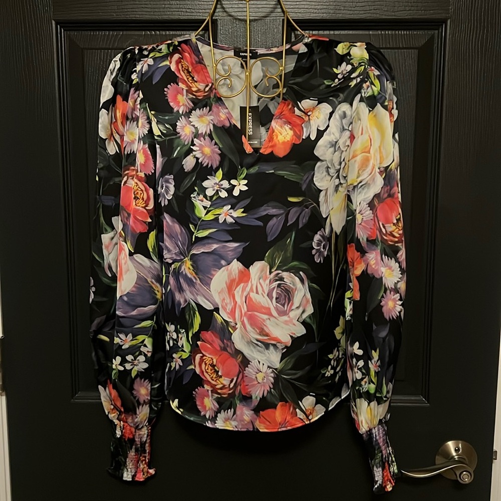 Express Floral Blouse